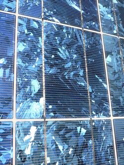 https://cdn.gdch.de/prod/csm_Abb6_Polycristalline_silicon_wafer_20060626_568_59961bf129_6912632a7f.jpg