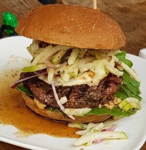https://cdn.gdch.de/prod/csm_Factsheet8_Burger_bearbeitet_0a8672d1be_e9cab788bf.jpg